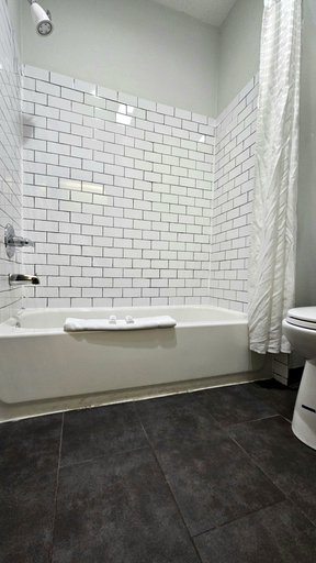 Bathroom 4, Baymont by Wyndham Chicago/Calumet City, Cook