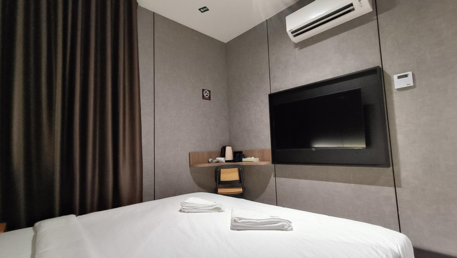 Bedroom 14