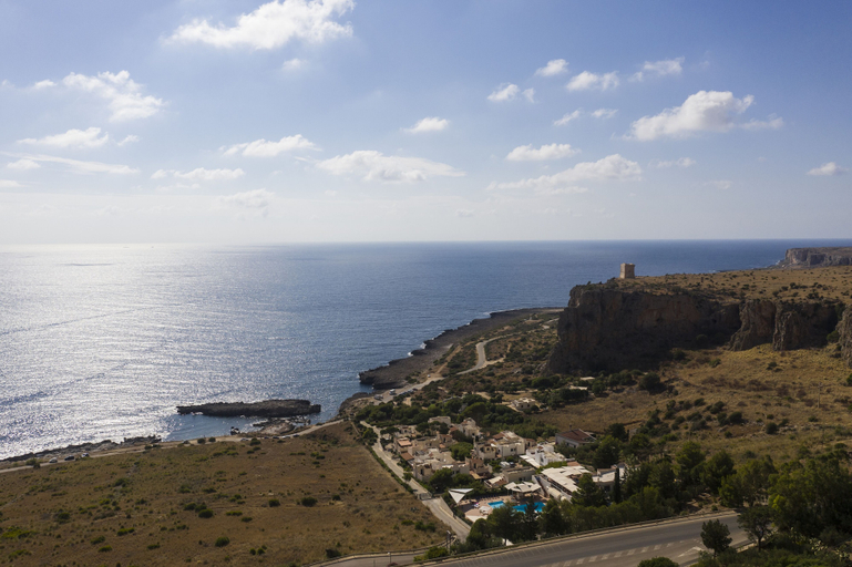 Others 5, Villa Gina, Trapani