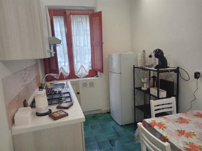 Others 2, Let It B&B Apartment, Salerno