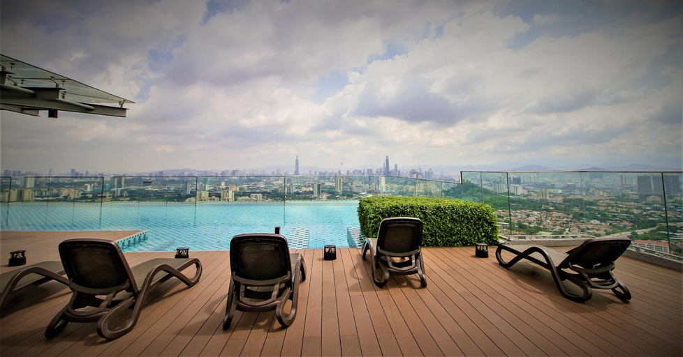 Swimming Pool 11