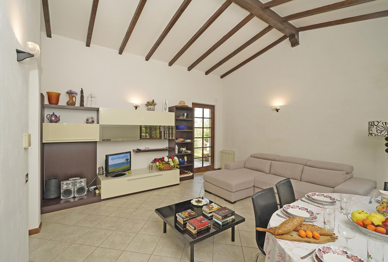 Others 4, Villa Tamara in San Felice del Benaco, Brescia