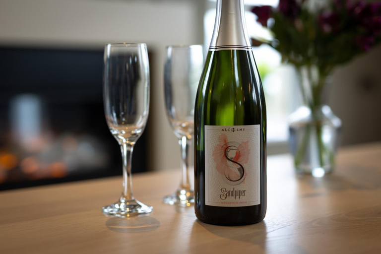 Food & Drinks 5, Sandpiper - Luxury Lodge Close to Beach Pet Friendly, Pembrokeshire