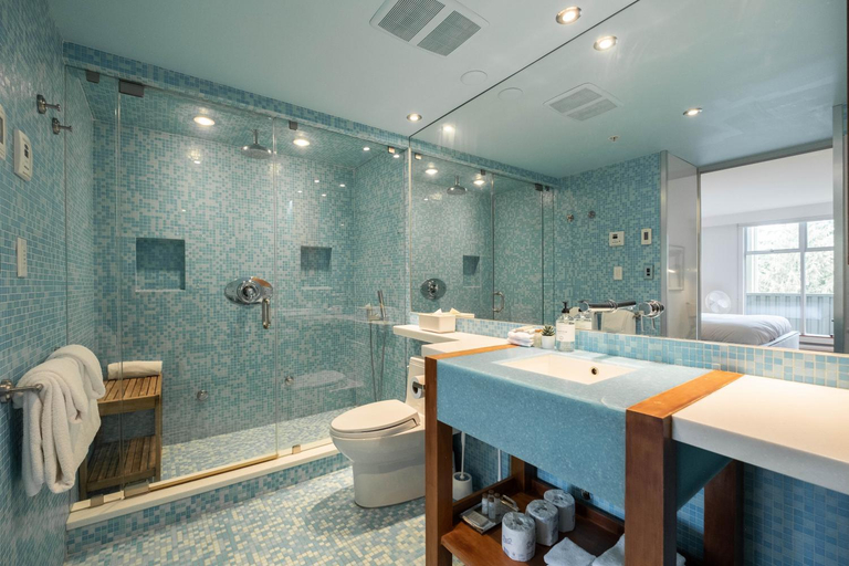 Bathroom 4, Woodrun by Outpost Whistler, Squamish-Lillooet