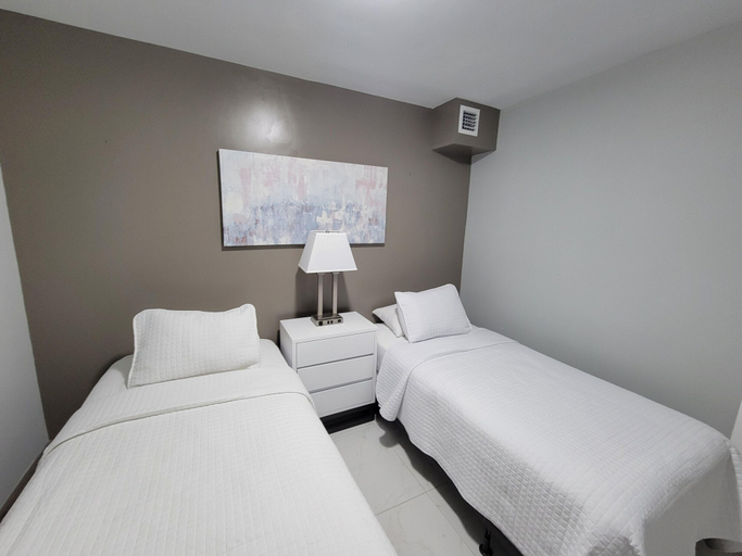 Others 2, Alexander 519 3 Bedroom Apts by RedAwning, Miami-Dade