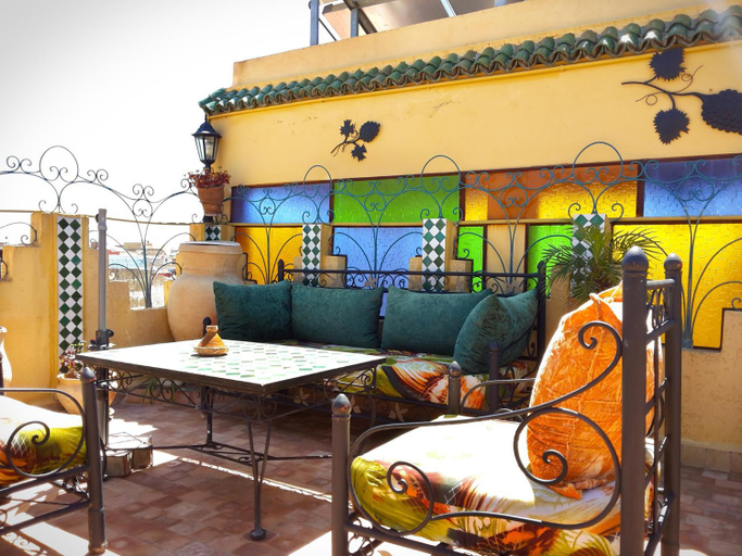 Others 5, Riad Atika Mek, Meknès