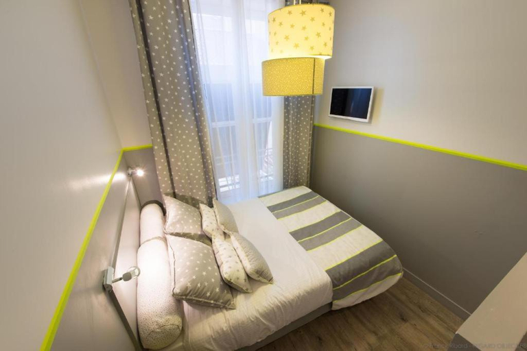 Bedroom 15