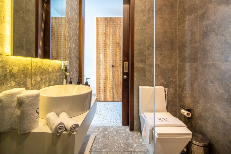Bathroom 4, Sunny Village Berawa, Badung
