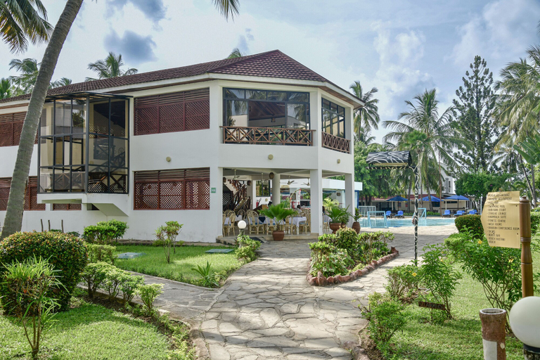 Exterior & Views 2, North Coast Beach Hotel, Kilifi South