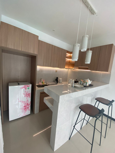 Dining Room 4