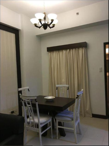 Dining Room 10