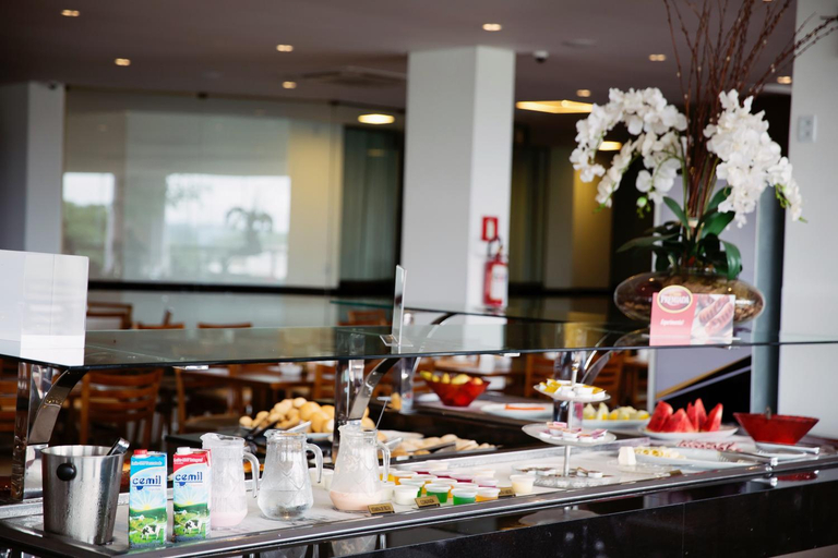 Food & Drinks 4, Galatas Golden Hotel, Patos de Minas
