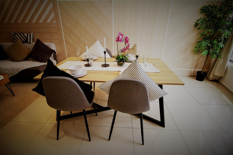 Dining Room 29