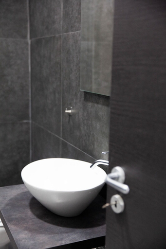 Bathroom 5, TRACK 60 - PRIVATE ROOMS GARIBALDI, Napoli