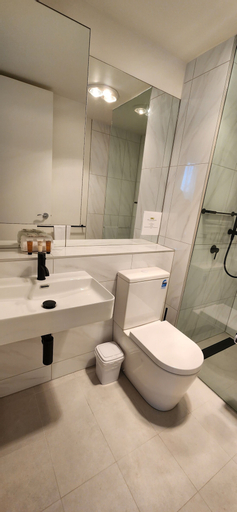 Bathroom 4
