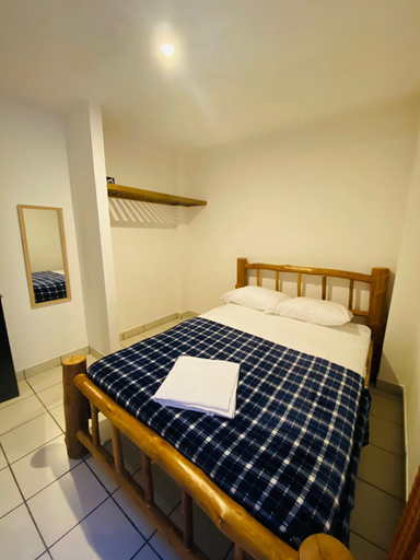 Bedroom 2, Hostal 17-52, ZONA 13