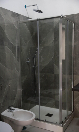 Bathroom 5, TRACK 60 - PRIVATE ROOMS GARIBALDI, Napoli