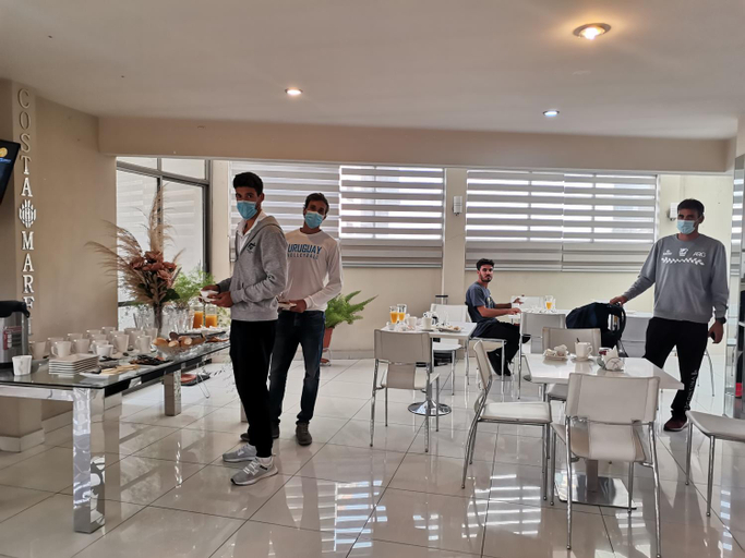 Food & Drinks 4, Hostal Costa De Marfil Suites & Apartamentos, Cercado