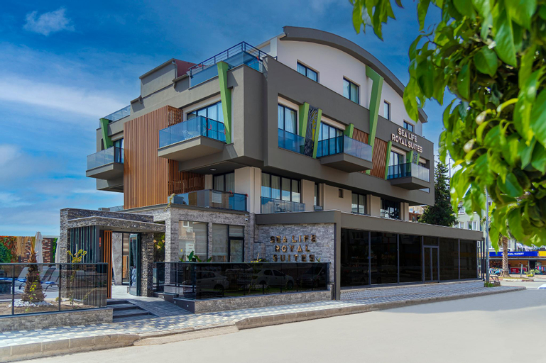 Sealife Royal Suites, Merkez