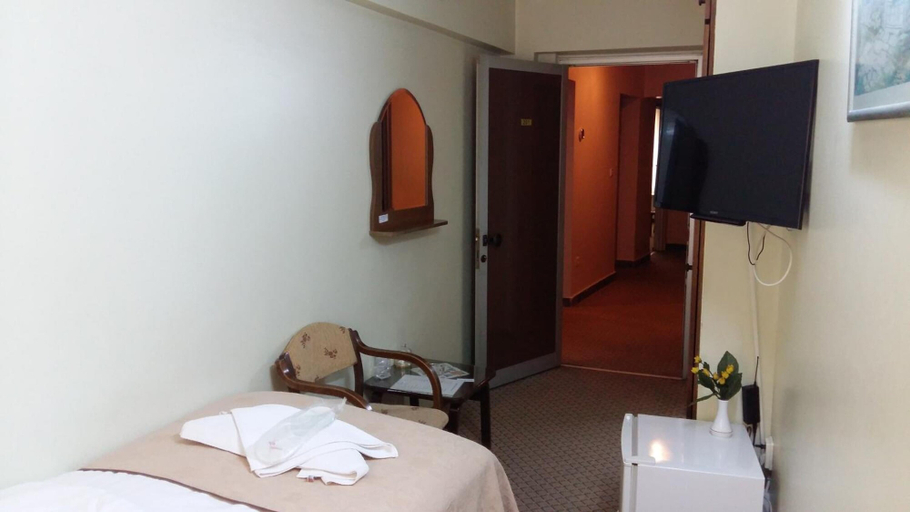 Bedroom 4, Hotel Cesmeli, Yıldırım