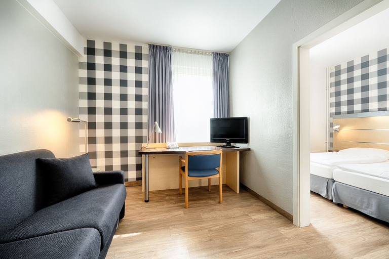 Bedroom 2, Enjoy Hotel Berlin City Messe, Berlin