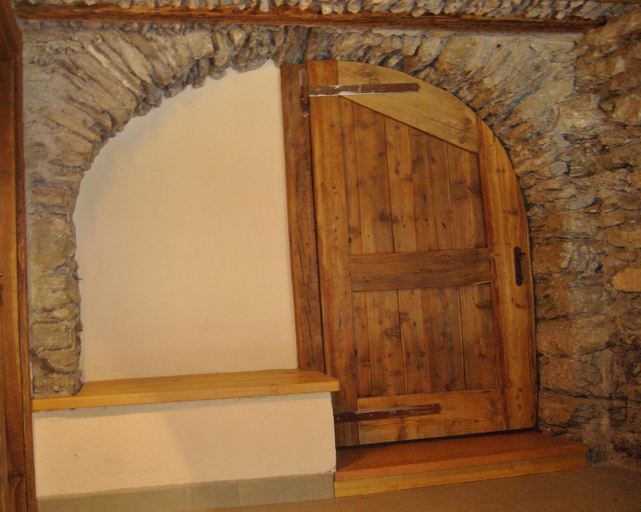 Others 5, Albergo Passet, Torino