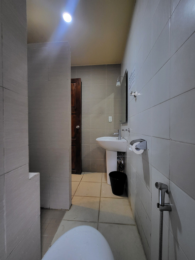 Bathroom 3