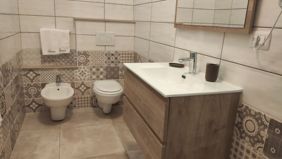 Bathroom 4, Il corbezzolo Tropea residence, Vibo Valentia
