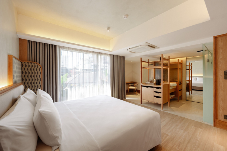 Bedroom 23