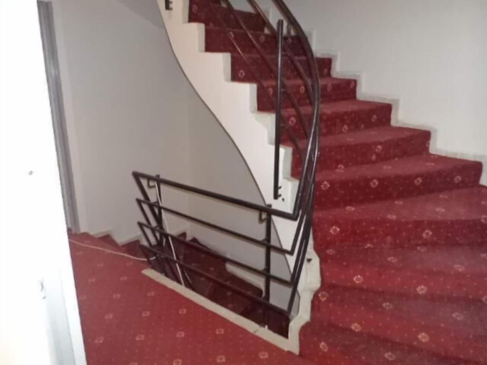 Others 2, Merkez Otel, Konak