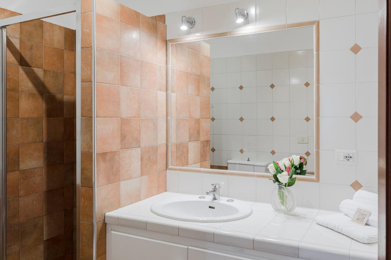 Bathroom 3, Relais Rasella 47, Rome