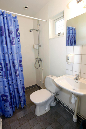 Bathroom, Nordby Hotell, Strömstad