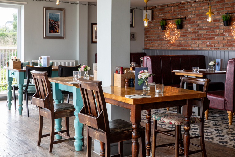 Food & Drinks 4, The Inn on the Shore, Cornwall