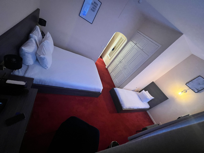 Bedroom 3, La Bourse Hotel, Bruxelles