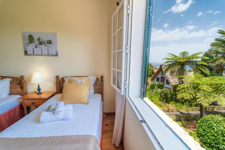 Bedroom 2, Casa da Tia Clementina, Santana