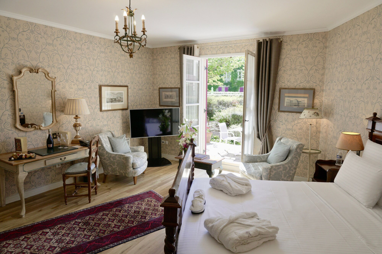 Bedroom 3, Le Manoir De Gressy, Seine-et-Marne