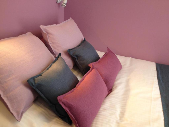 Bedroom 13