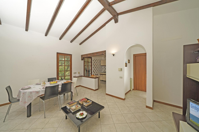 Others 5, Villa Tamara in San Felice del Benaco, Brescia