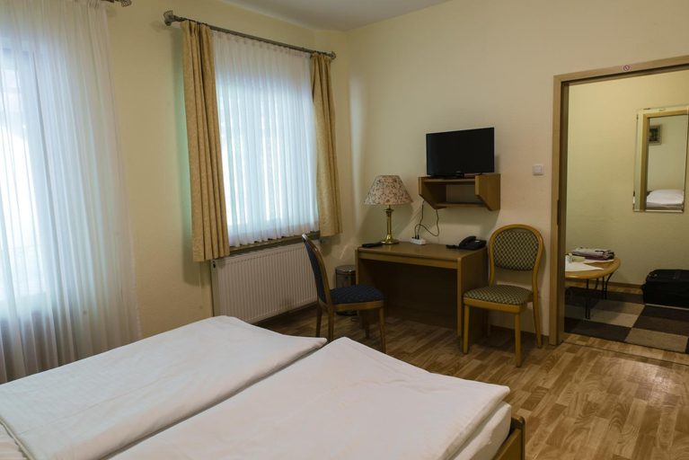 Bedroom 4, Hotel Waldesruh, Osnabrück