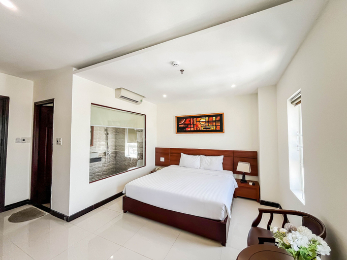 Bedroom 9