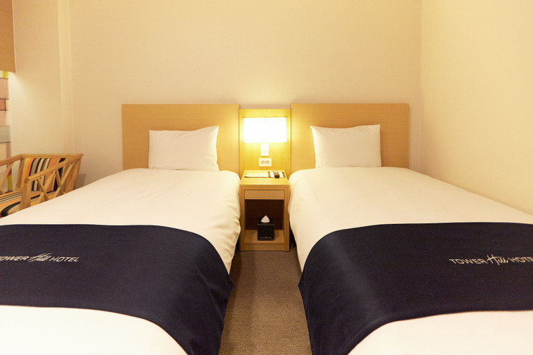 Bedroom 3, Tower Hill Hotel, Jung
