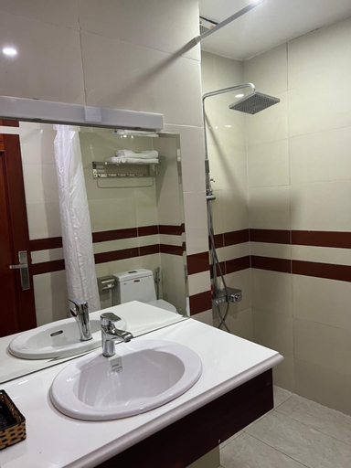 Bathroom 5