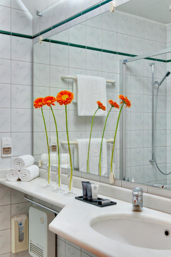 Bathroom, Hapimag Apartments Athens, Attica