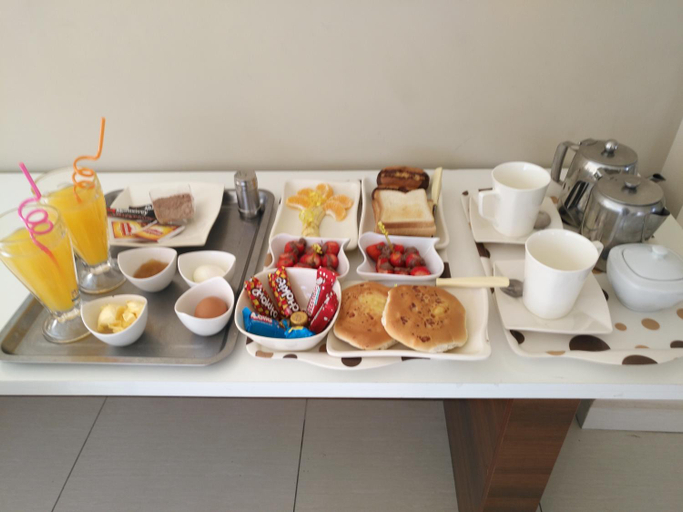 Food & Drinks 5, Hostal Costa De Marfil Suites & Apartamentos, Cercado