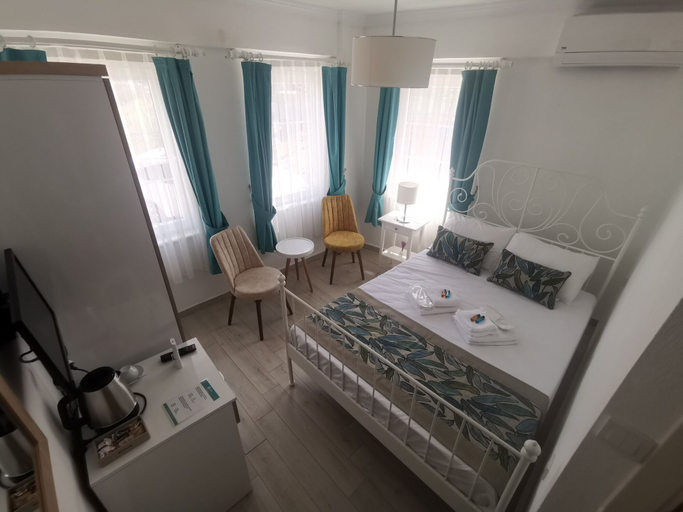 Bedroom 4, Valitsa Otel, Bozcaada