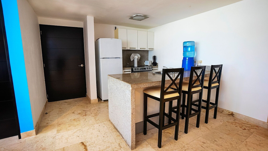 Private kitchen 5, Elements Garden House 3 2 Bedroom Condo by RedAwning, Cozumel