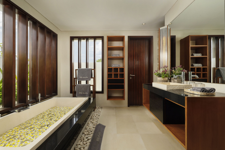 Bathroom 5, Villa Camellia Jimbaran by Nakula, Badung