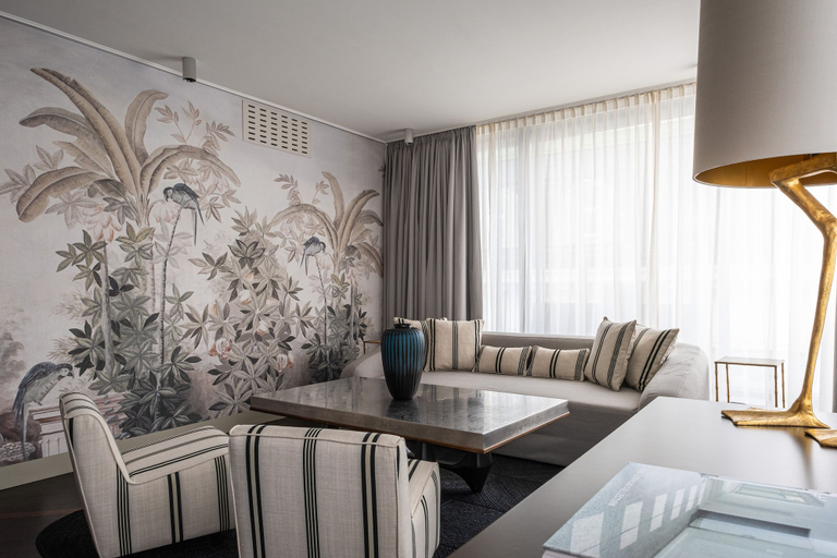 Others 4, Hotel Topazz & Lamée, Wien