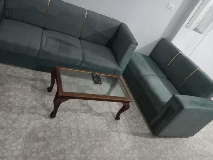 Others 3, Ikea flat 6, Al-Ghurdaqah