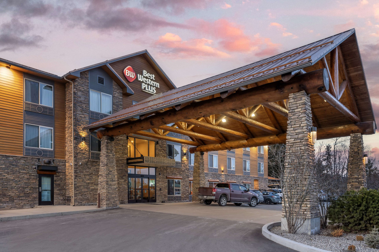 Exterior & Views 2, Best Western Plus Ponderay Mountain Lodge, Bonner